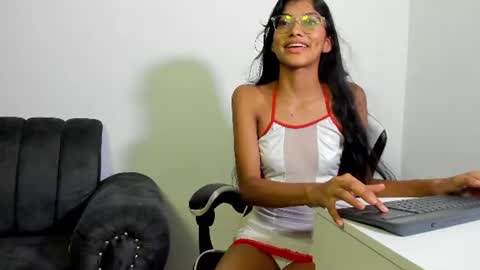 Nira Lux online show from July 1, 2026, 1:51 am