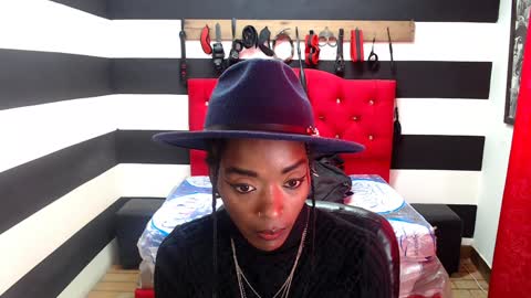 Snapshot of nirak_sf chatting on January 4, 2025, 7:23 pm Nirak online show from January 4, 2025, 7:23 pm