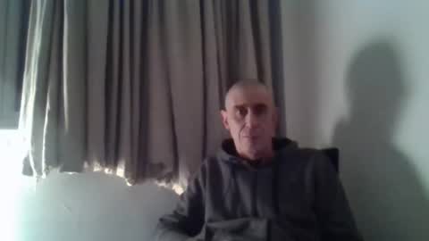 Snapshot of nirevess chatting on December 16, 2024, 9:52 pm nirevess online show from December 16, 2024, 9:52 pm