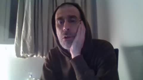 Snapshot of nirevess chatting on January 5, 2025, 12:52 am nirevess online show from January 5, 2025, 12:52 am