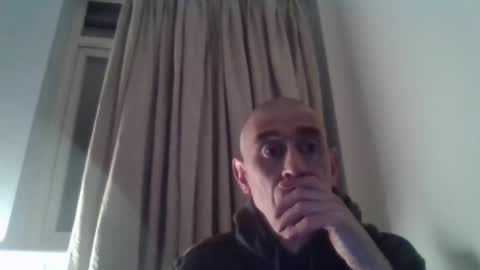 Snapshot of nirevess chatting on January 6, 2025, 7:24 pm nirevess online show from January 6, 2025, 7:24 pm