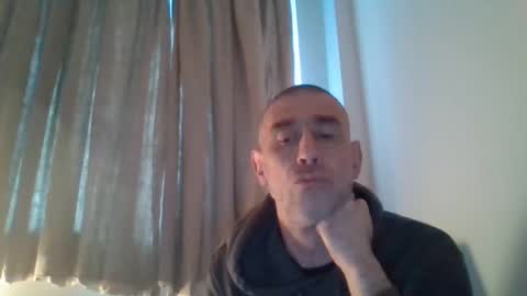 Snapshot of nirevess chatting on January 12, 2025, 2:19 pm nirevess online show from January 12, 2025, 2:19 pm