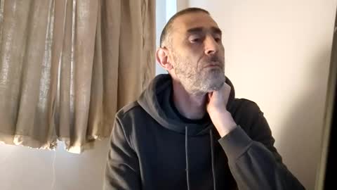 Snapshot of nirevess chatting on January 23, 2025, 4:04 pm nirevess online show from January 23, 2025, 4:04 pm