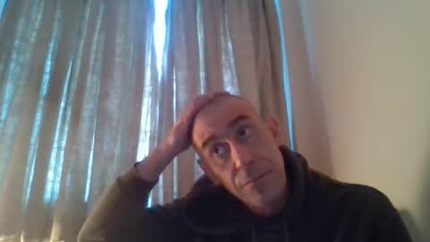 Snapshot of nirevess chatting on January 27, 2025, 11:00 am nirevess online show from January 27, 2025, 11:00 am