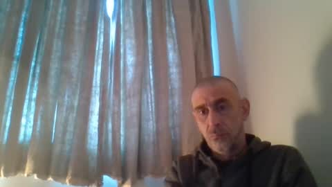 Snapshot of nirevess chatting on February 6, 2025, 11:32 am nirevess online show from February 6, 2025, 11:32 am