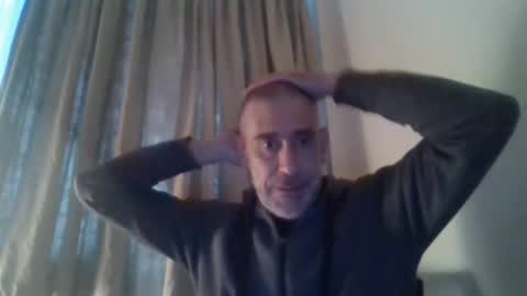 Snapshot of nirevess chatting on February 10, 2025, 12:29 pm nirevess online show from February 10, 2025, 12:29 pm