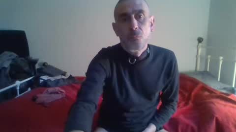 Snapshot of nirevess chatting on February 10, 2025, 4:04 pm nirevess online show from February 10, 2025, 4:04 pm