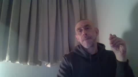 Snapshot of nirevess chatting on February 23, 2025, 11:04 pm nirevess online show from February 23, 2025, 11:04 pm