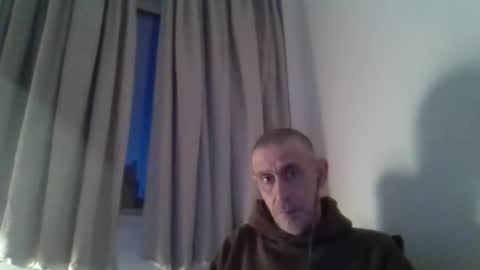 Snapshot of nirevess chatting on March 8, 2025, 6:37 pm nirevess online show from March 8, 2025, 6:37 pm