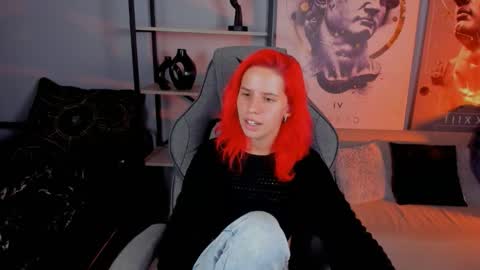 Snapshot of nitanihil chatting on October 3, 2025, 7:33 pm Nita online show from October 3, 2025, 7:33 pm