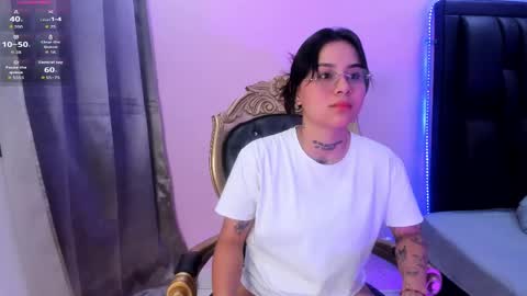 Nixie online show from October 4, 2025, 12:25 pm