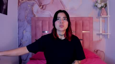 Nixie online show from October 18, 2025, 12:28 pm