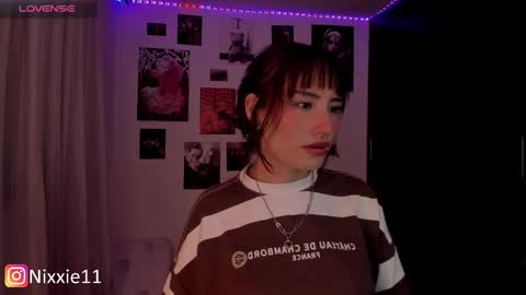 Nixxie  online show from December 4, 2025, 11:24 pm