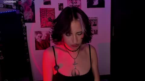 Nixxie  online show from June 22, 2026, 2:02 am