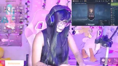 Snapshot of nixy_sama chatting on November 21, 2025, 11:58 pm Nixy Sama online show from November 21, 2025, 11:58 pm