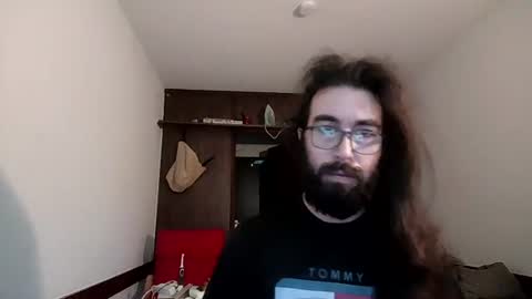 Snapshot of nizarsalloumpr chatting on July 25, 2026, 10:46 am Khuan online show from July 25, 2026, 10:46 am