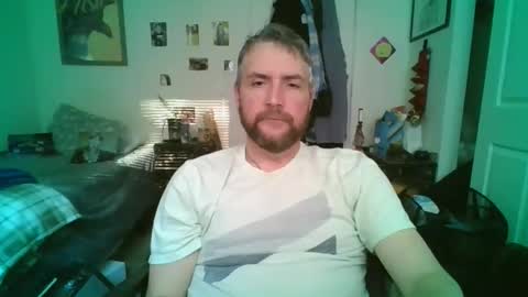 Snapshot of njoefats420 chatting on May 1, 2026, 10:14 pm njoefats420 online show from May 1, 2026, 10:14 pm