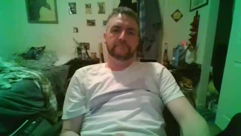 Snapshot of njoefats420 chatting on May 12, 2026, 9:28 am njoefats420 online show from May 12, 2026, 9:28 am