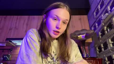 Tears Lora online show from March 30, 2026, 11:06 pm