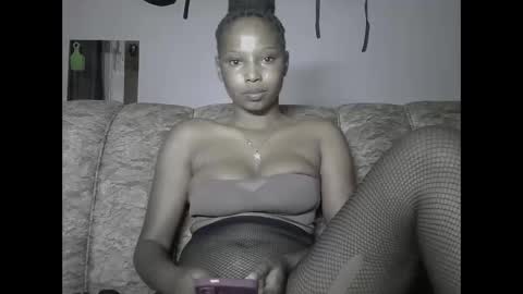 Snapshot of nnnk099 chatting on February 11, 2026, 10:31 am nyx online show from February 11, 2026, 10:31 am