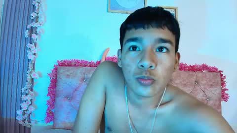 Noah online show from May 18, 2026, 3:35 am