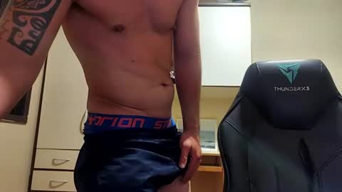 Snapshot of noablaze chatting on February 10, 2026, 2:37 am Blaze online show from February 10, 2026, 2:37 am