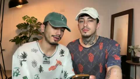 Snapshot of noah_and_steven chatting on June 13, 2026, 2:53 am noah_and_steven online show from June 13, 2026, 2:53 am