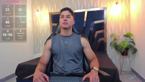 Snapshot of noah_clarkk chatting on April 27, 2026, 5:22 pm Noah online show from April 27, 2026, 5:22 pm