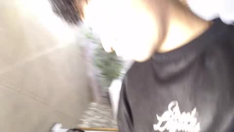 noah_dupont_ online show from November 20, 2025, 11:43 am