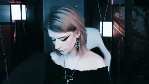 REAL name LiaDM are always open online show from December 10, 2024, 3:22 pm