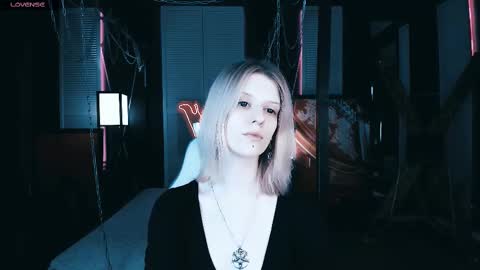 REAL name LiaDM are always open online show from March 3, 2025, 4:24 pm