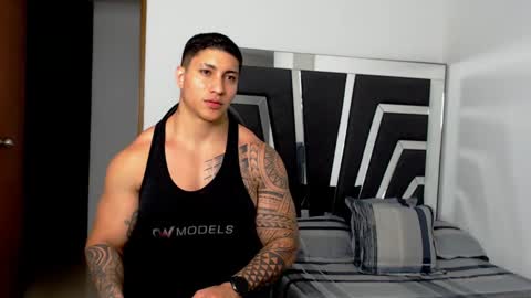 Noah Harris01 online show from February 14, 2025, 1:02 am