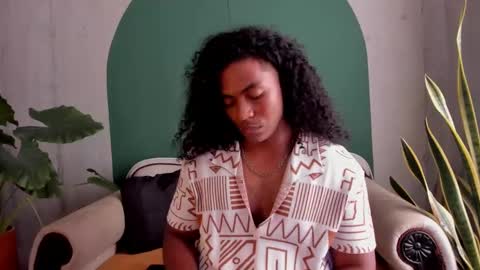 Noah online show from November 21, 2025, 5:11 pm