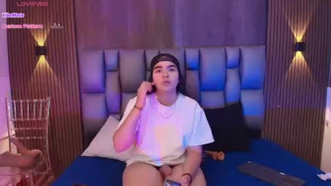 Snapshot of noah_leister chatting on June 14, 2026, 3:03 pm Noah online show from June 14, 2026, 3:03 pm