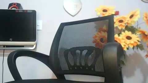 Noah Millers online show from January 12, 2025, 4:52 am