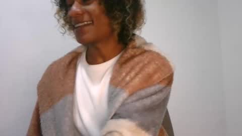 Noah Millers online show from September 18, 2025, 9:39 pm