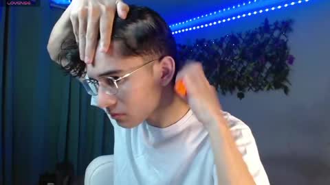Snapshot of noah_millerx_ chatting on April 19, 2026, 10:56 pm noah online show from April 19, 2026, 10:56 pm