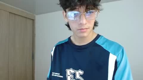 Snapshot of noah_millerx_ chatting on June 16, 2026, 10:23 pm noah online show from June 16, 2026, 10:23 pm