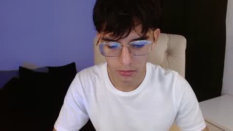 Snapshot of noah_millerx_ chatting on July 12, 2026, 8:22 pm noah online show from July 12, 2026, 8:22 pm
