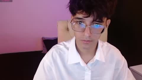 Snapshot of noah_millerx_ chatting on July 21, 2026, 11:51 pm noah online show from July 21, 2026, 11:51 pm