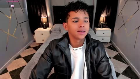 noah_smith04 online show from January 23, 2025, 12:41 pm