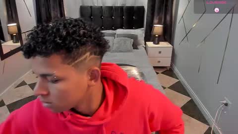 noah_smith04 online show from March 10, 2025, 12:37 pm