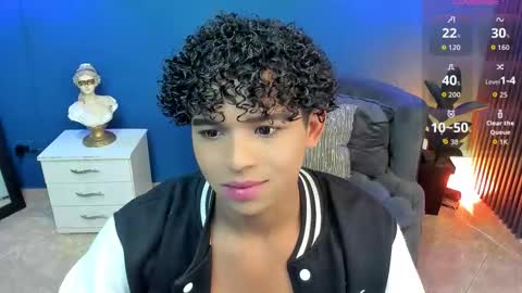 noah_smith04 online show from October 17, 2025, 11:57 am