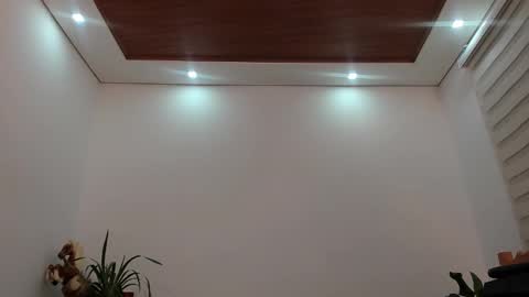 LIAM- noah online show from September 23, 2025, 9:23 am