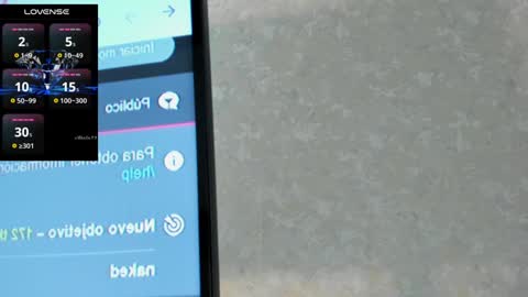 Snapshot of noahcrux chatting on February 7, 2025, 3:41 pm Noah online show from February 7, 2025, 3:41 pm