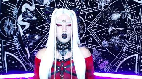 caroline online show from April 6, 2026, 10:33 pm