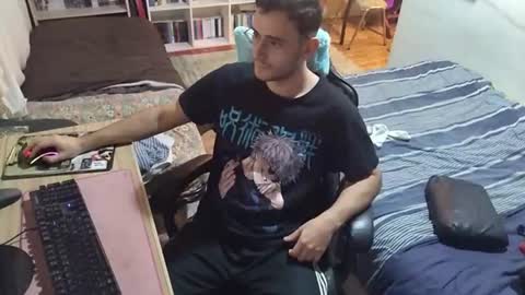 Noeliswaifu online show from July 18, 2026, 12:04 am