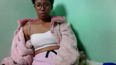 Snapshot of noella711128 chatting on October 9, 2025, 11:19 am noella711128 online show from October 9, 2025, 11:19 am