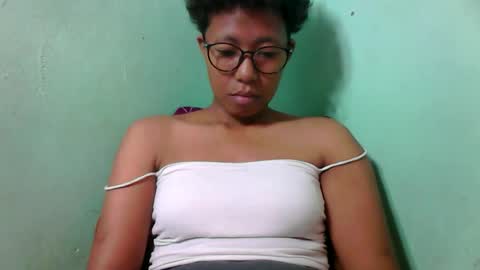 Snapshot of noella711128 chatting on October 14, 2025, 8:15 am noella711128 online show from October 14, 2025, 8:15 am