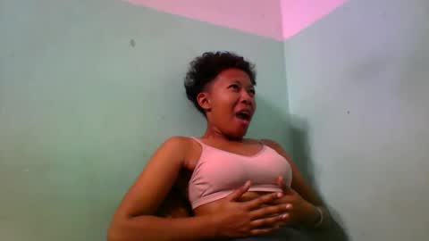 Snapshot of noellah chatting on September 27, 2025, 5:01 am noellah online show from September 27, 2025, 5:01 am